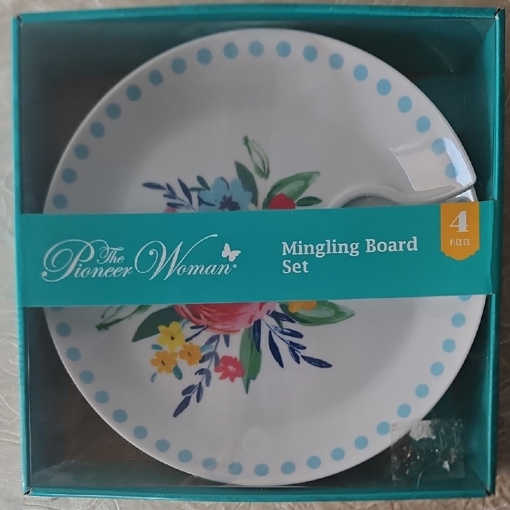 The Pioneer Woman Floral Mingling Board Set Of 4